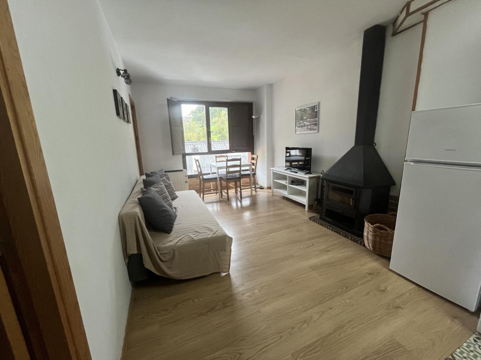 Apartamentos Turisticos Rio Gallego Canfranc Buitenkant foto